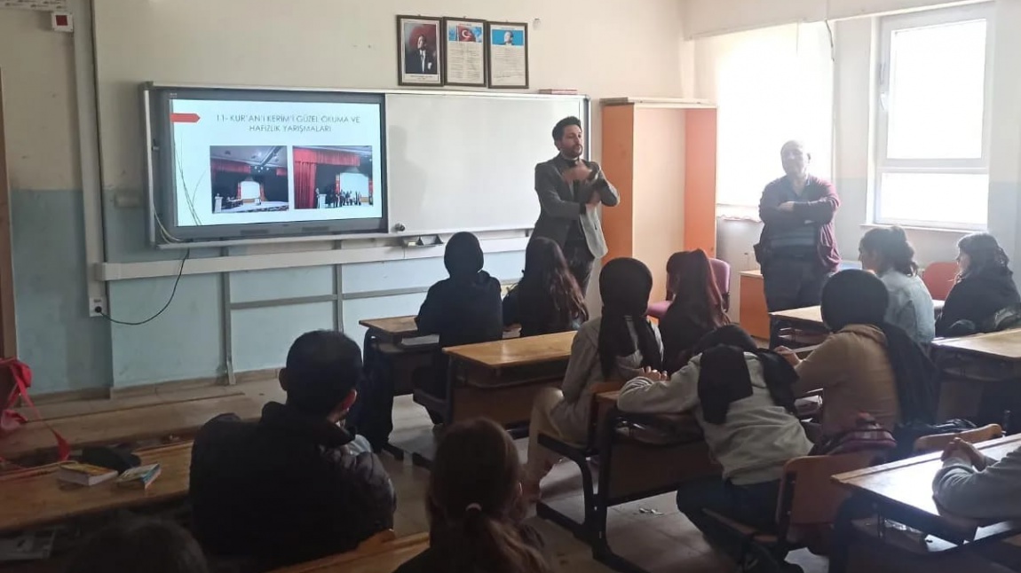 Kırklar Kız Anadolu İmam Hatip Lisesi Okul Tanıtımı
